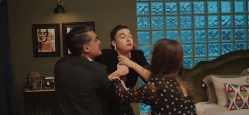 Yalı Çapkını 42. bölüm 3. fragmanı: Pelo geri döndü, Nükhet'in içinden canavar çıktı! Sultan itiraf ediyor...