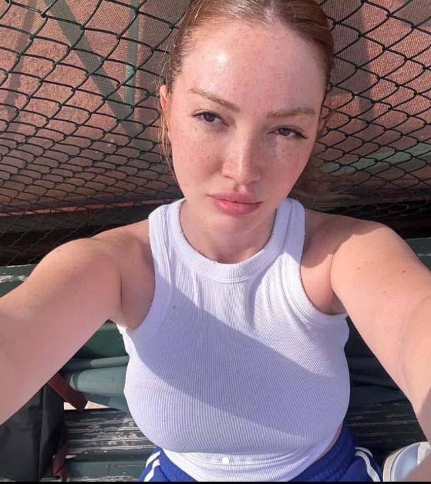 Danla Bilic ile sevgilisi Çakal'ın yorumları güldürdü! 'İnsan bir güzelim der'