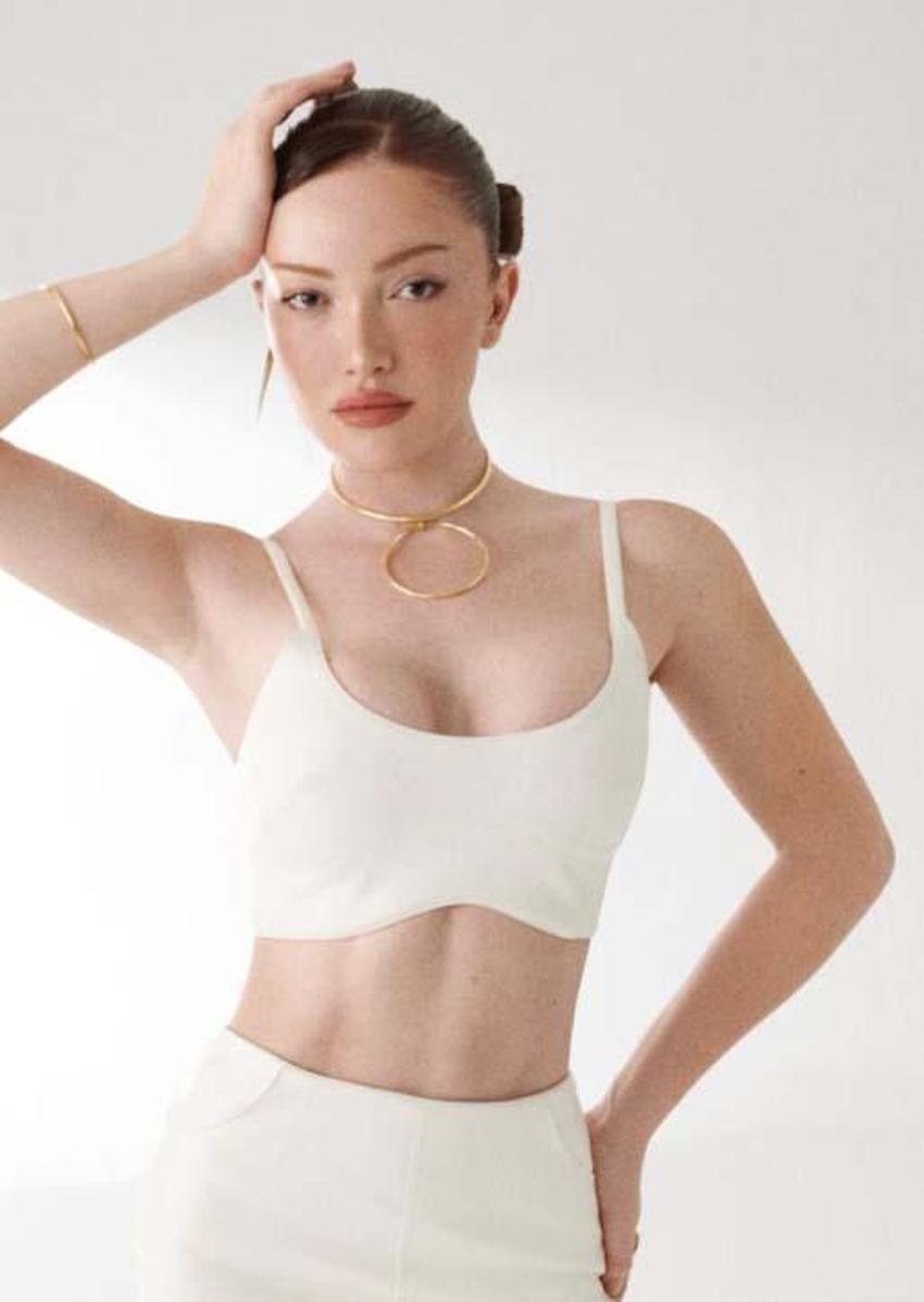 Danla Bilic ile sevgilisi Çakal'ın yorumları güldürdü! 'İnsan bir güzelim der'