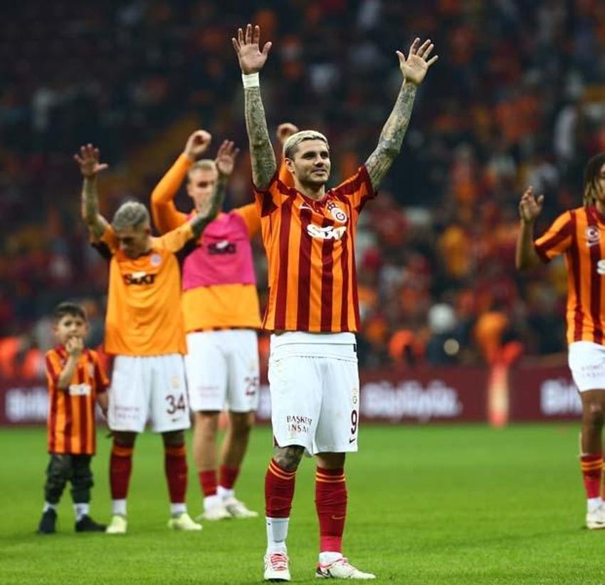 Mustafa Denizli, Galatasaray-Beşiktaş derbisi sonrası uyardı! "Böyle devam edemez"