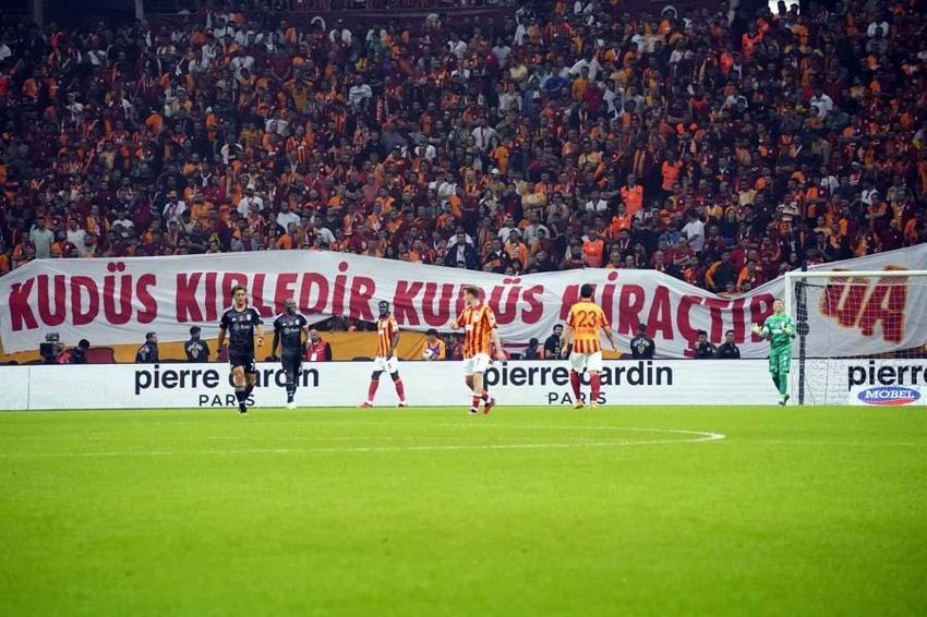 Mustafa Denizli, Galatasaray-Beşiktaş derbisi sonrası uyardı! "Böyle devam edemez"