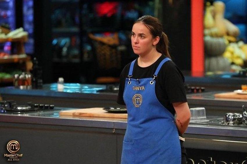 Kimse beni durduramaz dedi, elendi! 22 Ekim MasterChef All Star'da Alican, son ikide hesabı gördü!