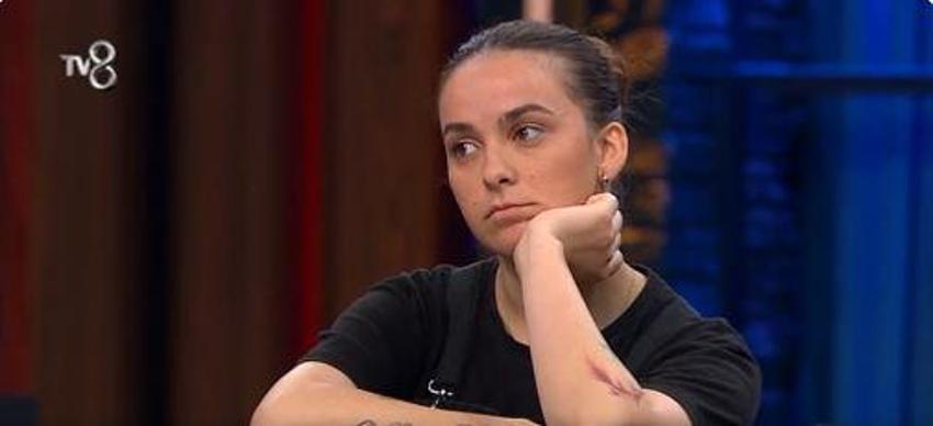 Kimse beni durduramaz dedi, elendi! 22 Ekim MasterChef All Star'da Alican, son ikide hesabı gördü!