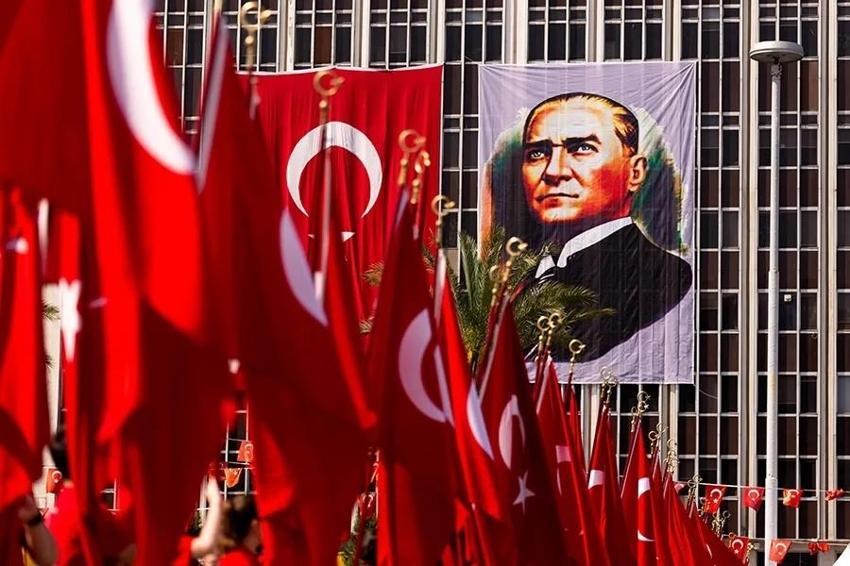 29 Ekim neden kutlarız? Cumhuriyet Bayramı'nda ne oldu? İşte önemli maddeler