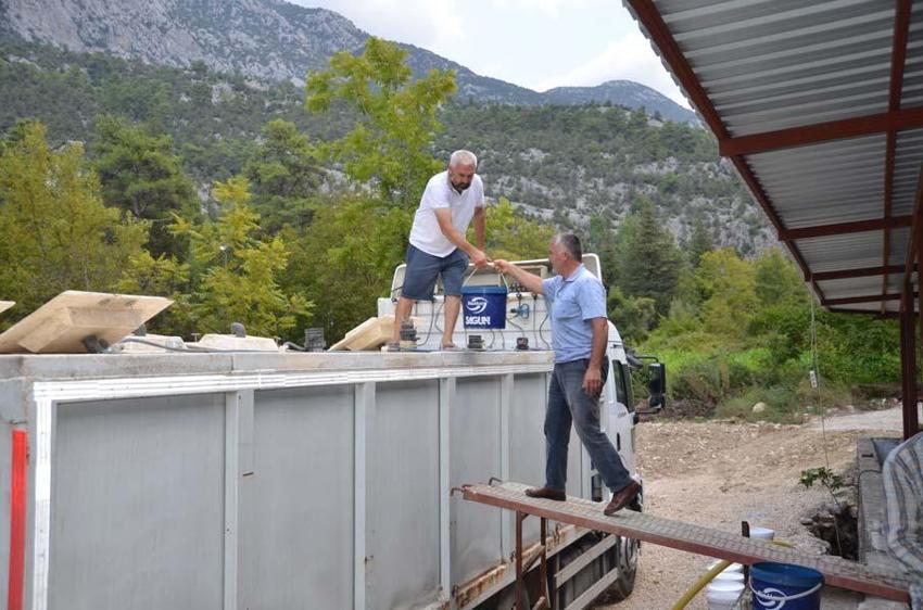 Hobi olarak başladı! Şimdi Türkiye'nin her yerine gönderiyor