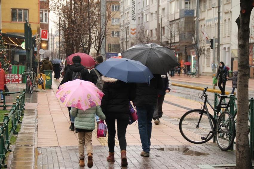 Meteoroloji'den son dakika hava durumu açıklaması! Yağmur yağacak iller belli oldu