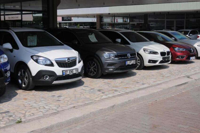 Araba alım satımında yeni sayfa açıldı! Fiyatlar dibi gördü, kampanyalar başladı