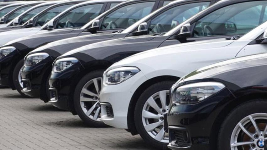 Sıfır ve ikinci el araba fiyatlarında büyük düşüş! Teklifler peş peşe geldi