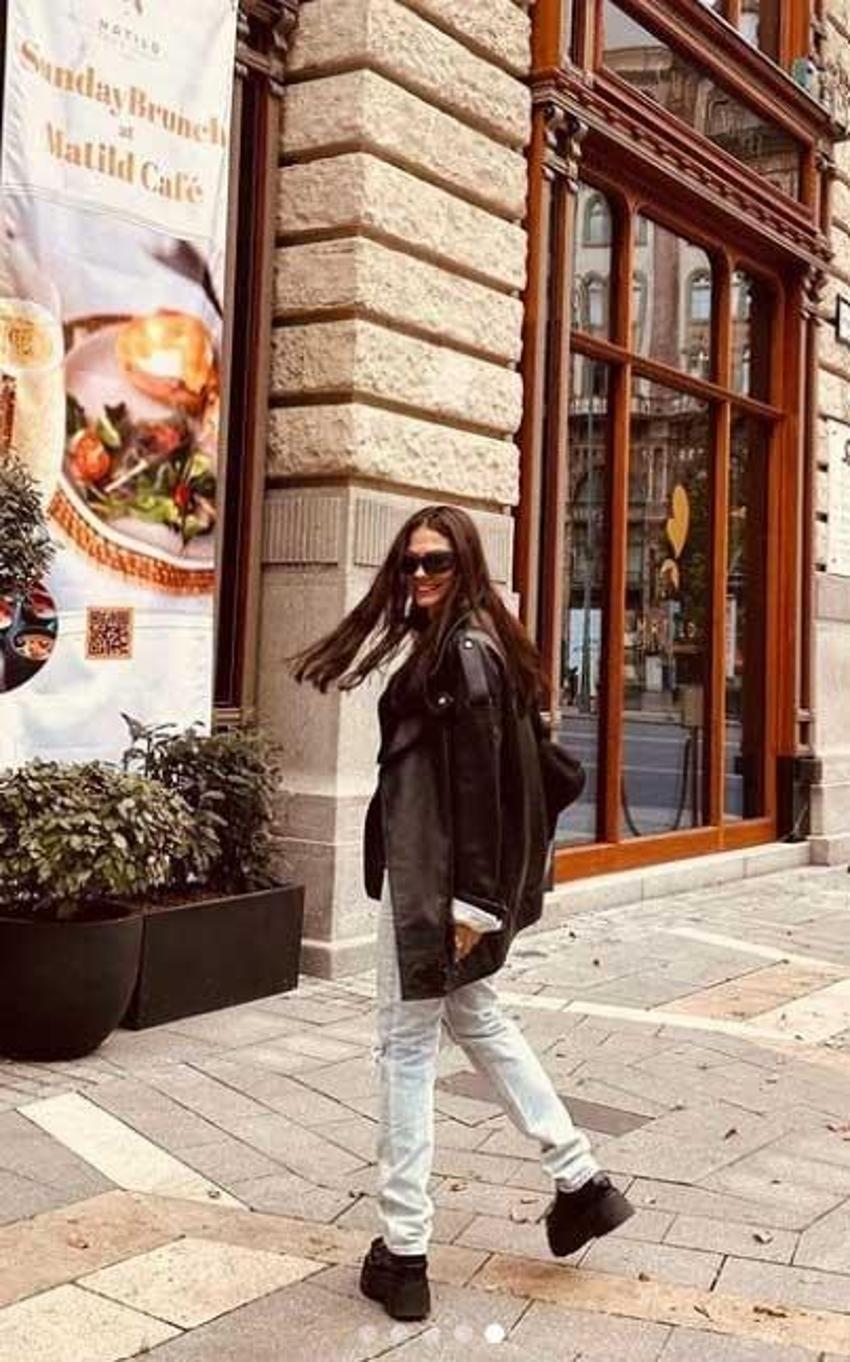 Demet Özdemir tatile doymadı