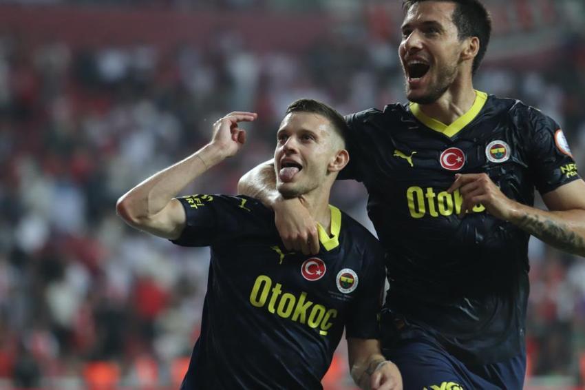 Pendikspor maçı öncesi alarm! Dijku sakatlandı, kadro değişti, Cengiz Ünder'e kesik