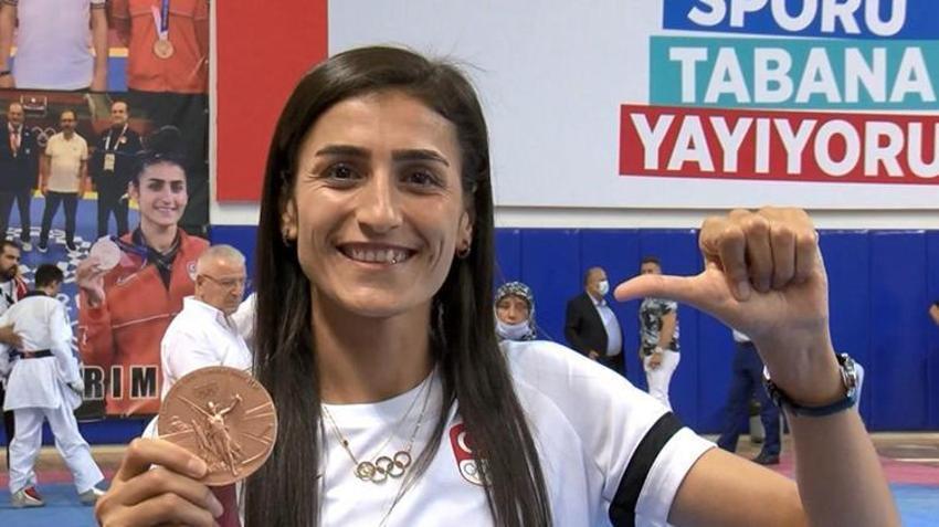 İşte Atatürk'ün işaret ettiği zeki, çevik ve ahlaklı sporcular