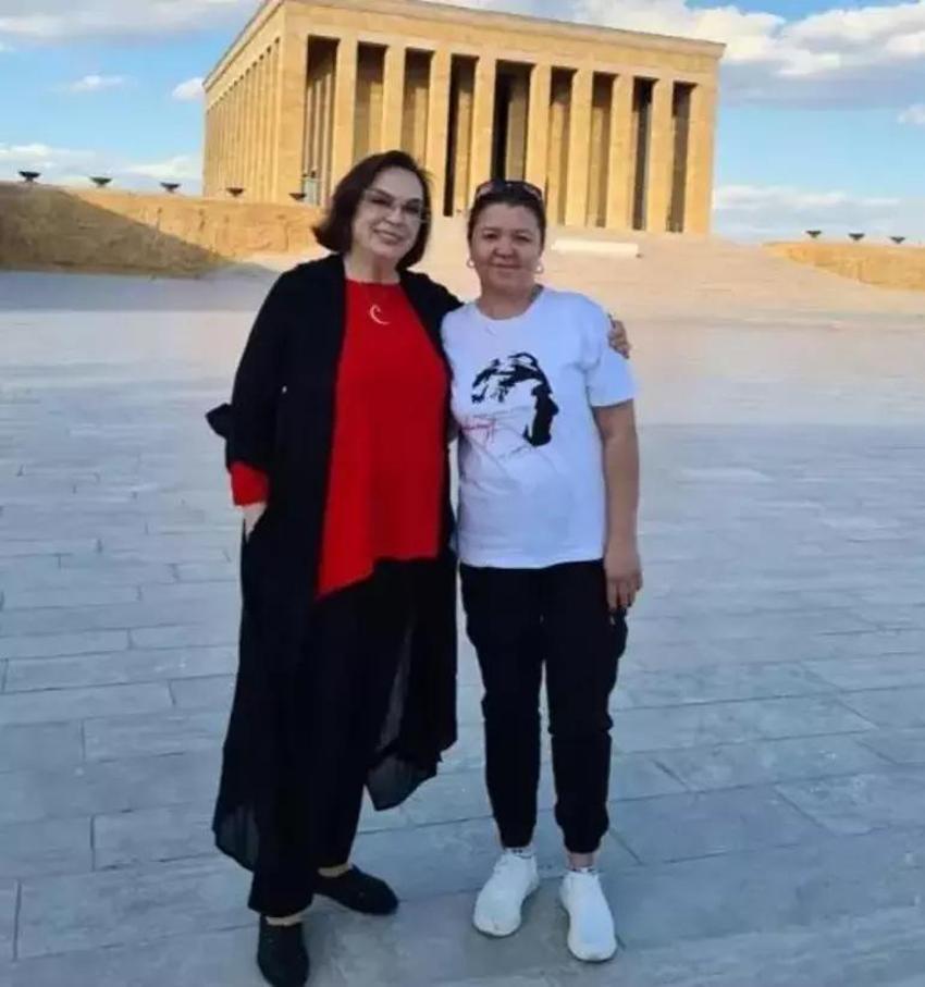 Ünlü isimlerin 100. yıl coşkusu! 'Cumhuriyetimiz, ilelebet payidar kalacaktır'