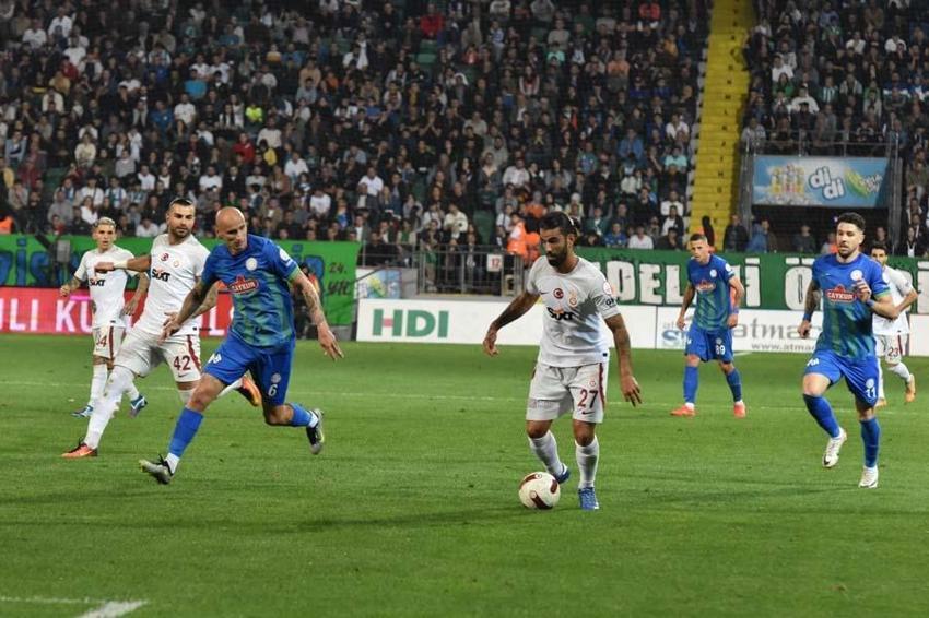 Çaykur Rizespor - Galatasaray maçı ile ilgili çarpıcı değerlendirme! 'Başka izahı olamaz, vasatın altında...'