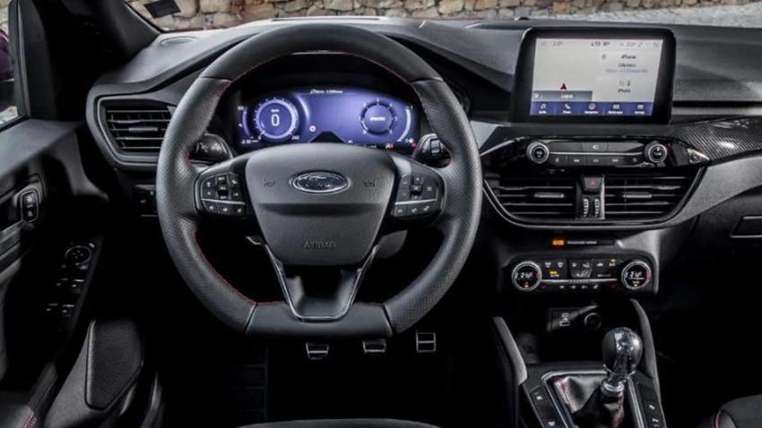 Ford Kuga gaza basan ilk SUV model oldu! 220 bin TL birden indi