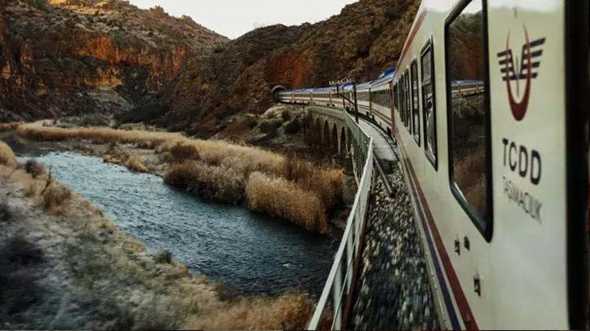 Adana'da seferlere 2 sene mola! Hızlı tren projesi hayata geçirilecek