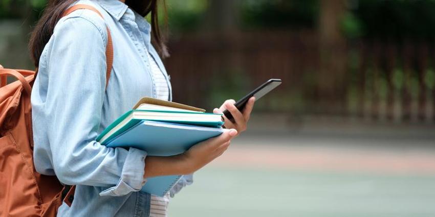 VERGİSİZ TELEFON NASIL ALINIR? Öğrencilere vergisiz telefon satışı başladı mı? Vergisiz cep telefonu ve bilgisayar satışının şartları, model (marka) ve fiyatları