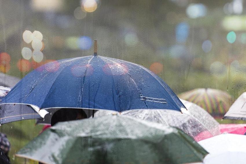 Kar yağışı beklerken kuvvetli yağışlar geliyor! Meteoroloji 5 günlük hava tahmin raporunu açıkladı: Sıcaklıklar 4-5 derece düşecek