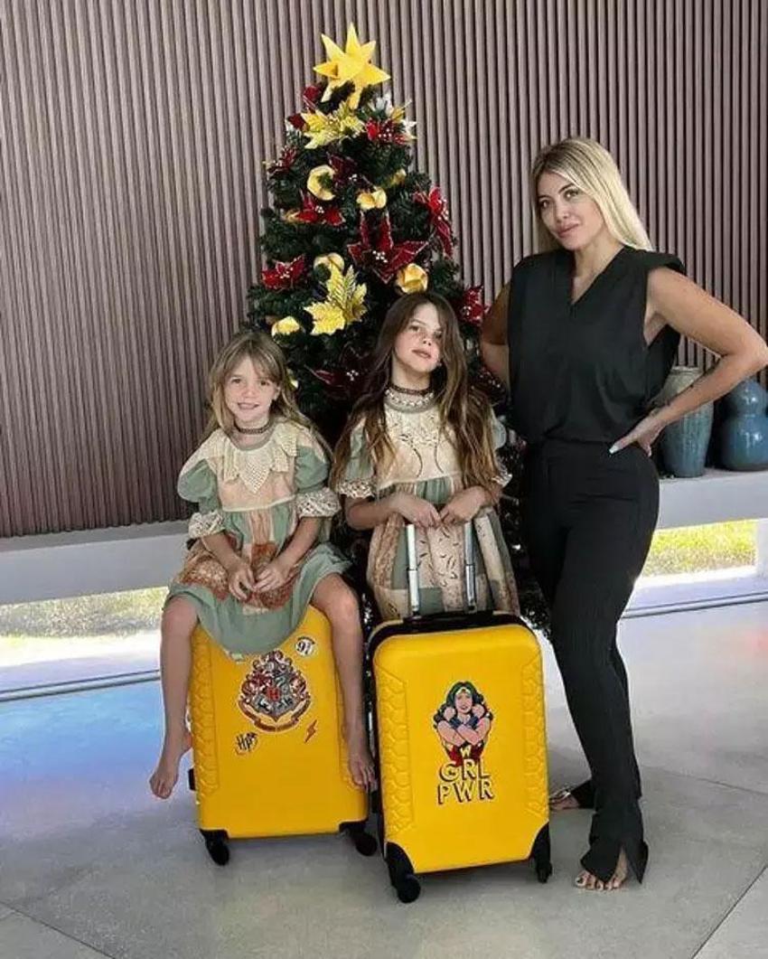 Lösemi olduğunu açıklayan Wanda Nara sosyal medyadan paylaştı! Mauro Icardi'nin eşine yardım ettiği anlar beğeni topladı