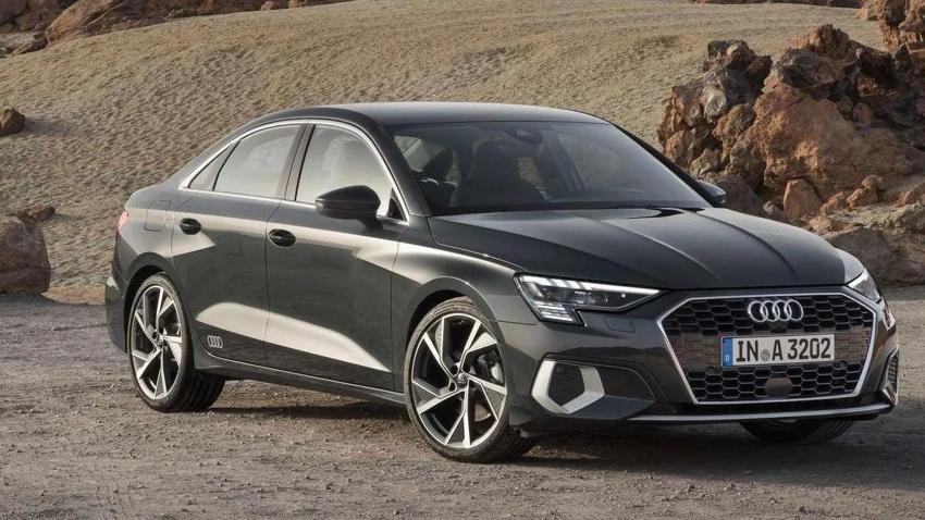 Audi A3 sedan fiyatı güncellendi! Premiumda bu fiyat bir daha gelmez
