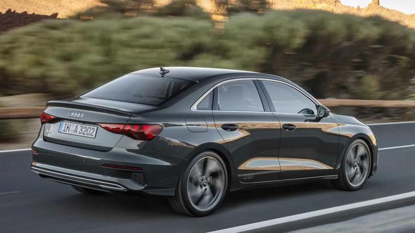 Audi A3 sedan fiyatı güncellendi! Premiumda bu fiyat bir daha gelmez