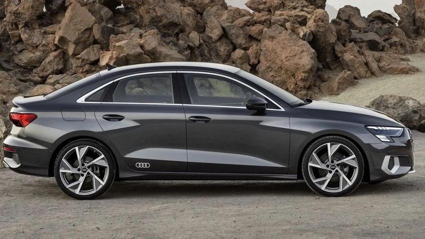 Audi A3 sedan fiyatı güncellendi! Premiumda bu fiyat bir daha gelmez