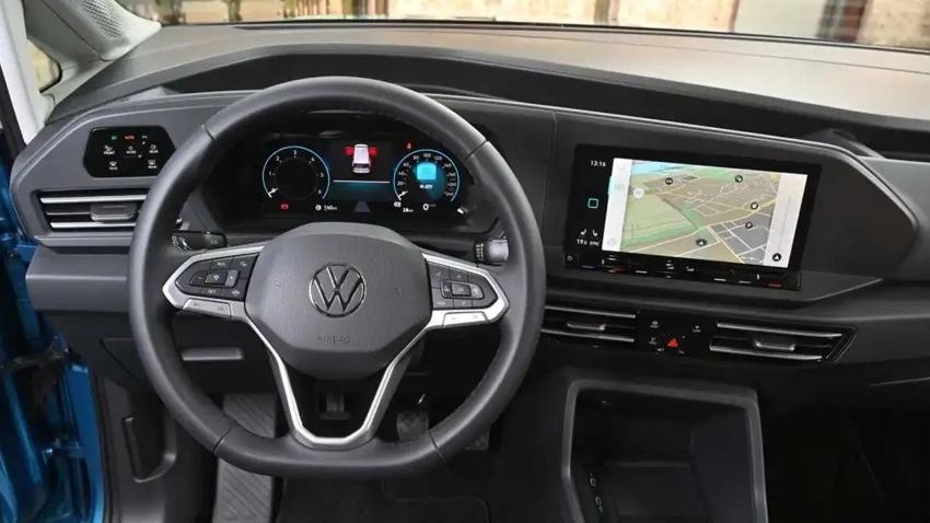 En binek ticari Volkswagen Caddy Kasım fiyatıyla Renault Kangoo'dan daha ucuza geliyor!