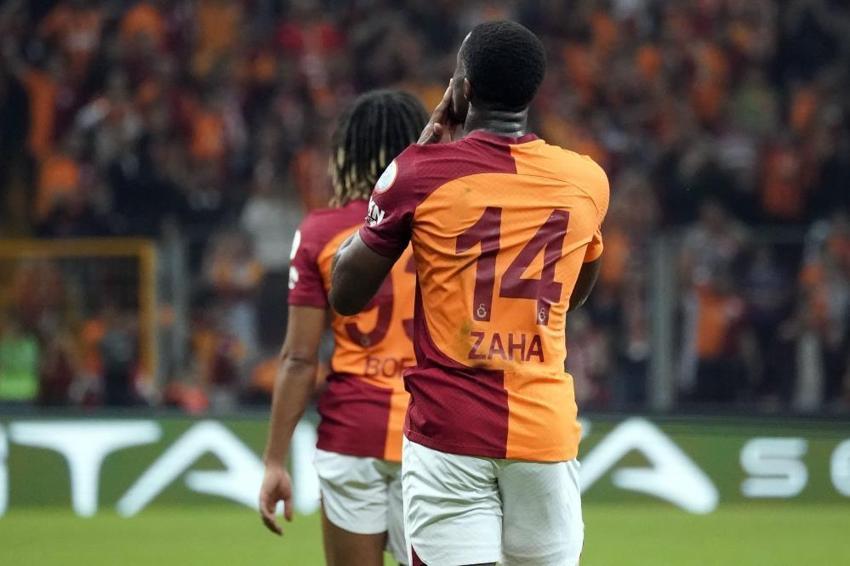 Zaha tavuk şiş yedi, Tete saç baş yoldurdu! Okan Buruk'u haşladı: Böyle kadro olmaz