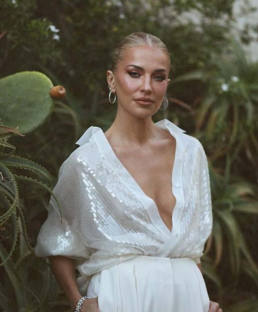 Burcu Esmersoy: O dönem erkeksi bir havam vardı