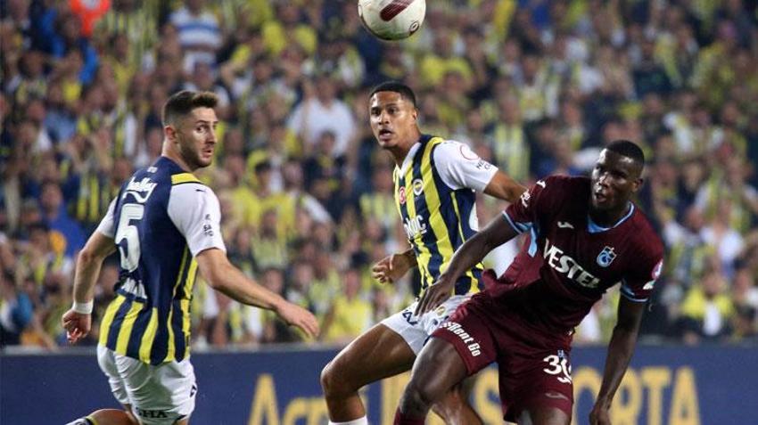 Kadıköy'de Trabzonspor'dan tarihi galibiyet! Fırtına Fenerbahçe'nin galibiyet serisine son verdi
