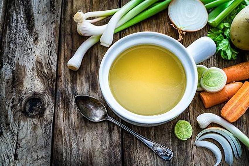 Böbrekleri resmen bitiriyor! Herkesin mutfağında var, hamilelerin asla kullanmaması gerekiyor
