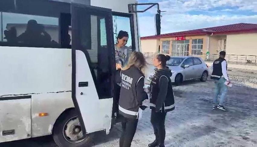 Dilan Polat'tan çalışanına talimat: Komple temizle! Baskın anındaki telefon konuşmaları ortaya çıktı