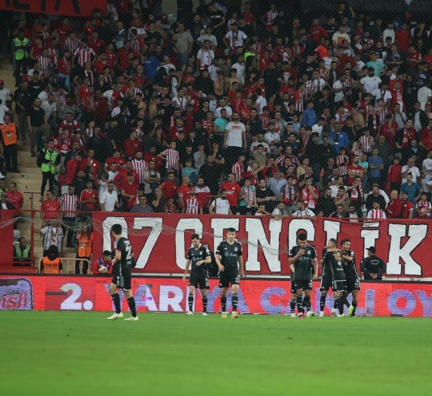Bailly ile Tayfur Bingöl kavga etti! Burak Yılmaz sinir krizi geçirtti: Adama bak ya, kimsin sen!