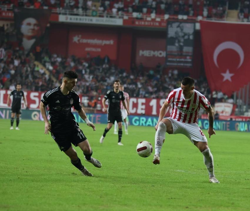 Bailly ile Tayfur Bingöl kavga etti! Burak Yılmaz sinir krizi geçirtti: Adama bak ya, kimsin sen!