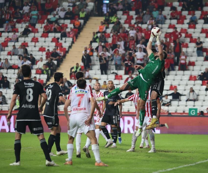 Bailly ile Tayfur Bingöl kavga etti! Burak Yılmaz sinir krizi geçirtti: Adama bak ya, kimsin sen!