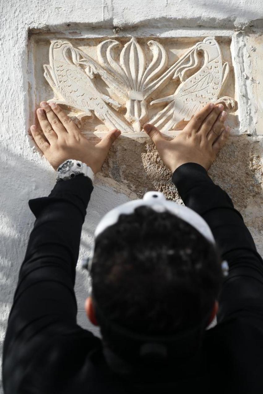 Selçuklu Sultanı'nın haber kuşları, sıva altından çıktı