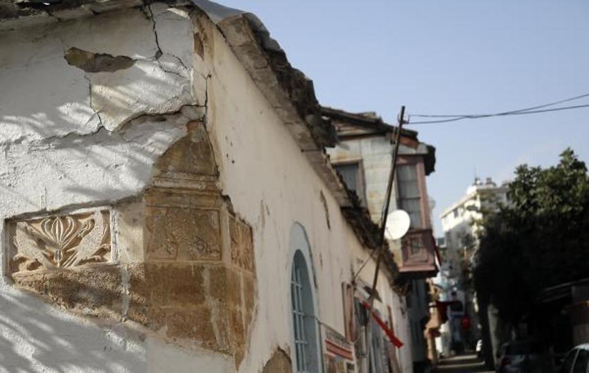 Selçuklu Sultanı'nın haber kuşları, sıva altından çıktı