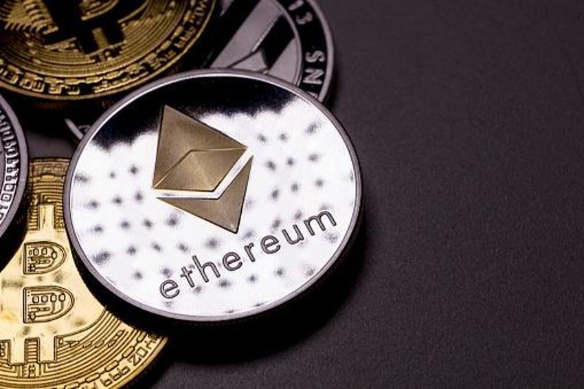 Kripto paralarda neler oluyor? Bitcoin birden fırladı
