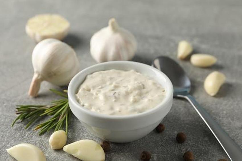 Resmen doğal antibiyotik! Binlerce yıldır kullanılıyor, yoğurda karıştırıp tüketen hasta olmuyor
