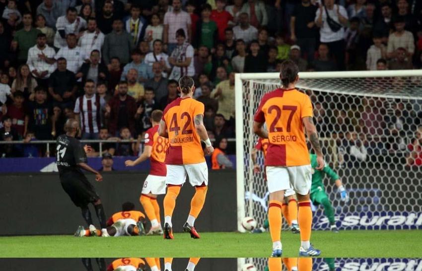 Hatayspor - Galatasaray maçındaki penaltı kararı sonrası eski hakem sert çıktı! 'VAR neden müdahale etmiyor?'