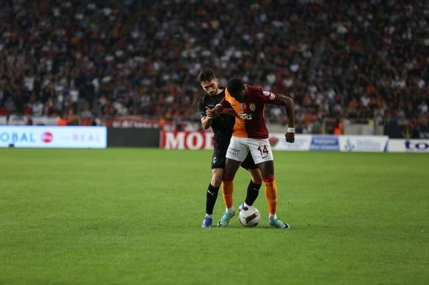 Okan Buruk için olay sözler! 'Geniş kadro neden kuruldu?'