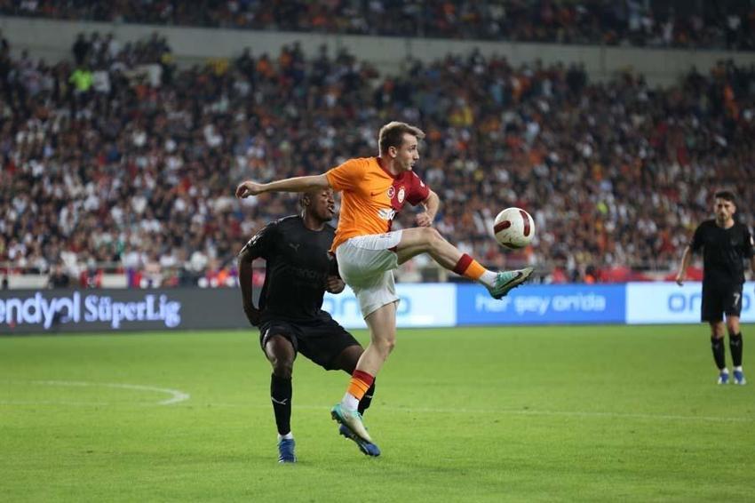 Okan Buruk için olay sözler! 'Geniş kadro neden kuruldu?'