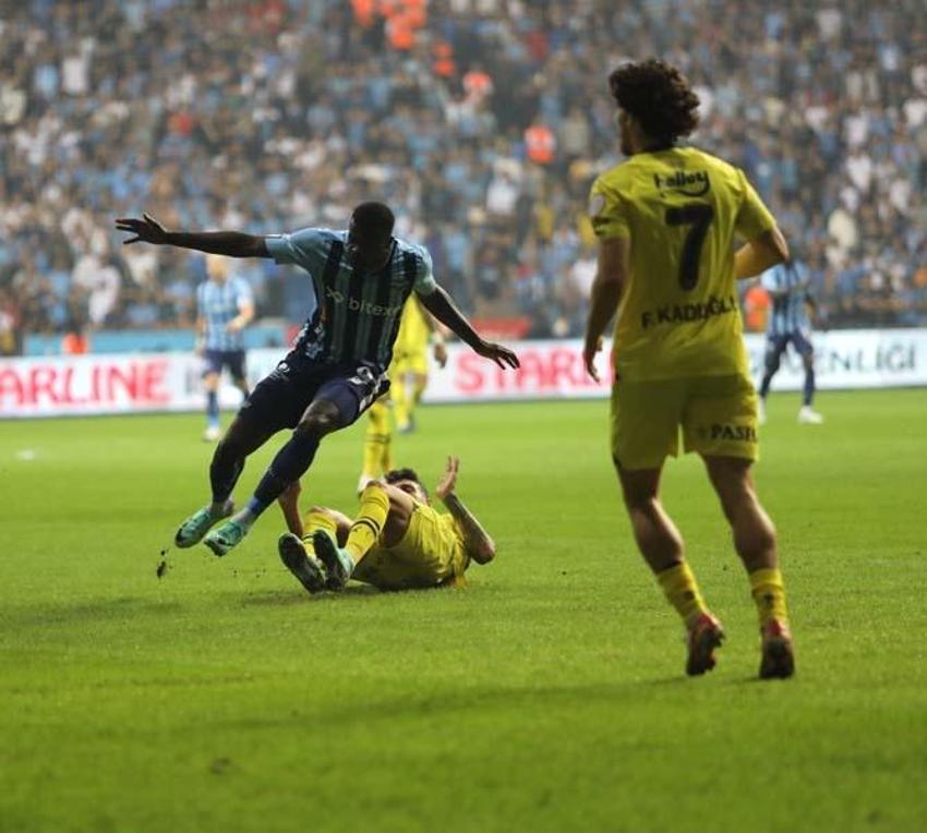 Fenerbahçe'nin yıldız transferi elinde patladı! 20 dakika oynadı