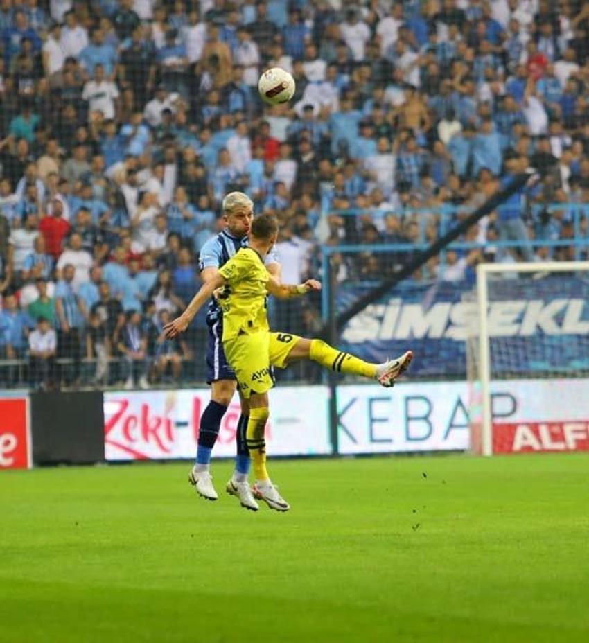 Fenerbahçe'nin yıldız transferi elinde patladı! 20 dakika oynadı