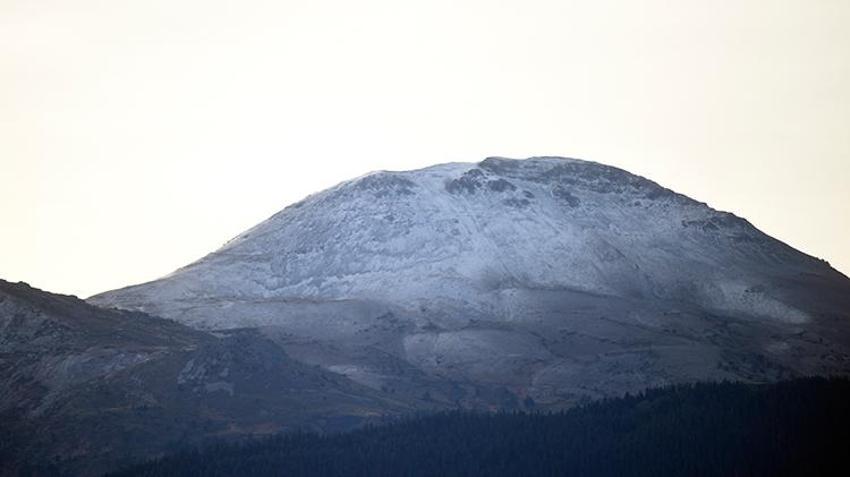 Lapa lapa kar yağışı başladı! Marmara'ya ilk kar düştü, adım adım İstanbul'a geliyor, sıcaklıklar eksiye düşecek, kar alarmı verildi