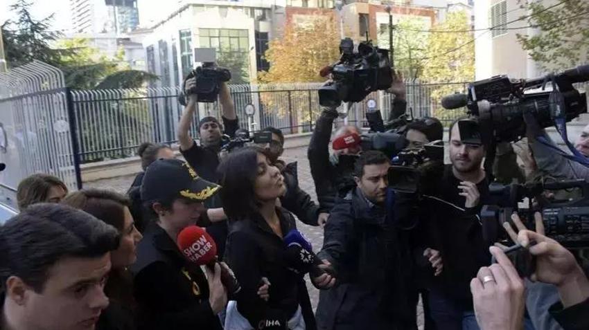 Milyonluk fenomenleri korku saldı! 600 kişi için düğmeye basıldı, işte radara giren isimler...