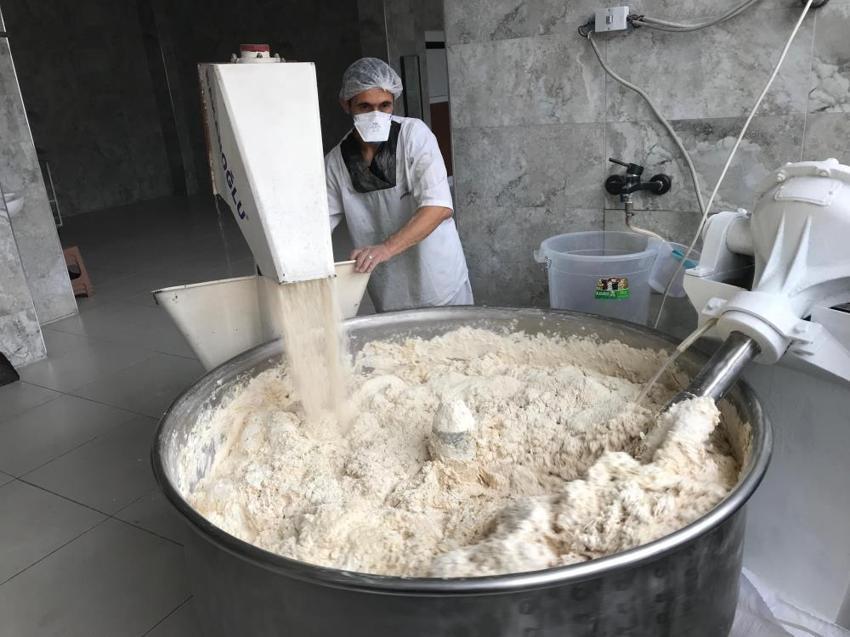 Bu köyden başka yerde üretilmiyor! Sofraların vazgeçilmezi, bir aileye 1 hafta yetiyor