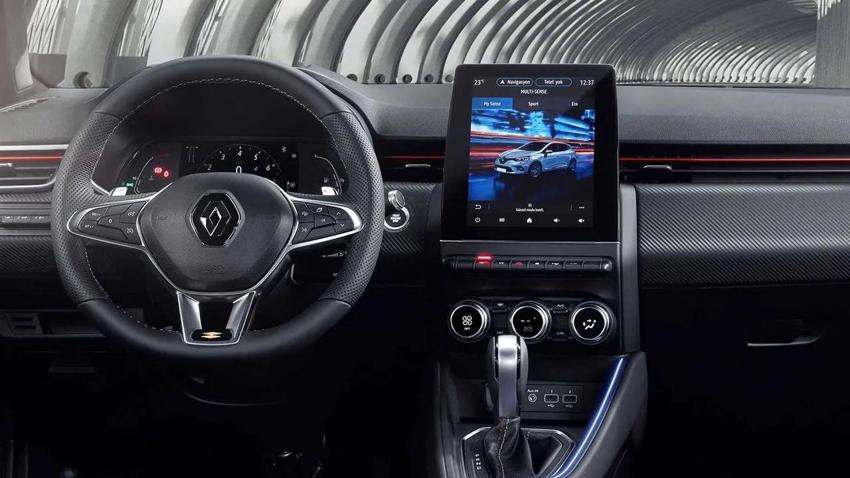 Renault Clio Çinli rakibine fark attı! Clio'da bu fiyat inanılır gibi değil