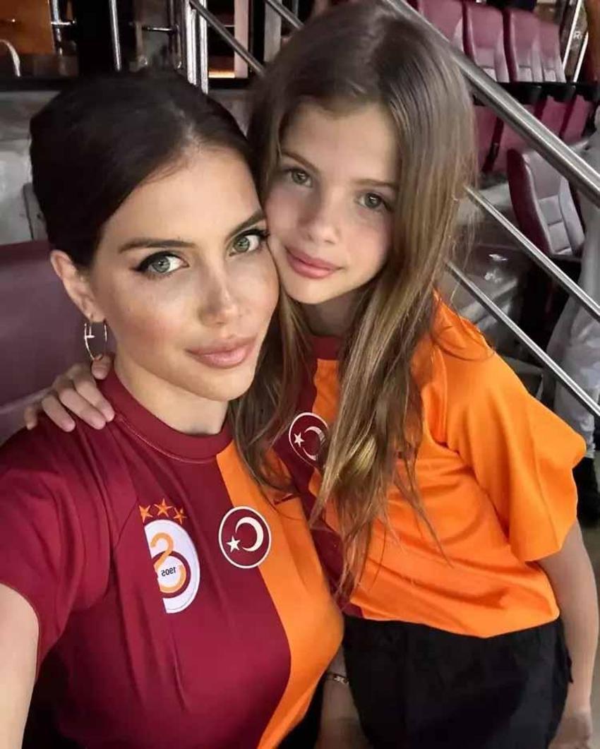 Mauro Icardi’den çocuklarının annesi Wanda Nara'ya evlilik teklifi