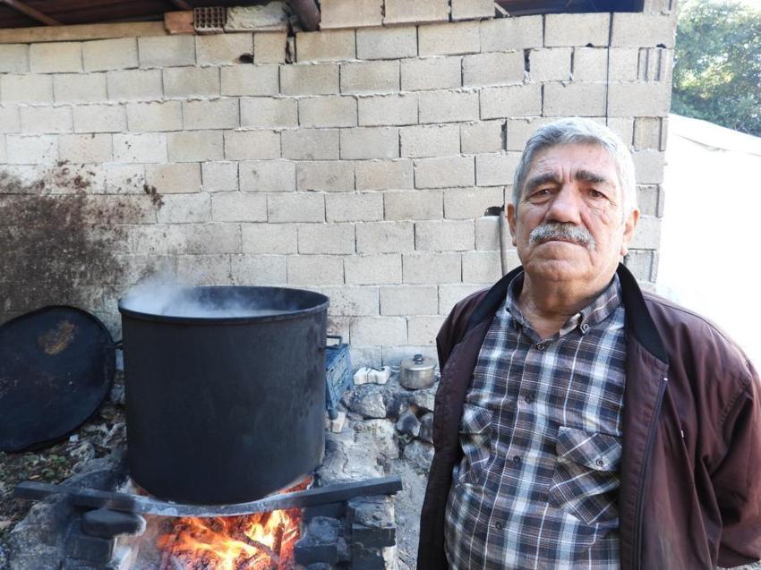 Binbir zahmetle üretiliyor! Her derde deva, kilosu 180 ila 200 liradan satılıyor