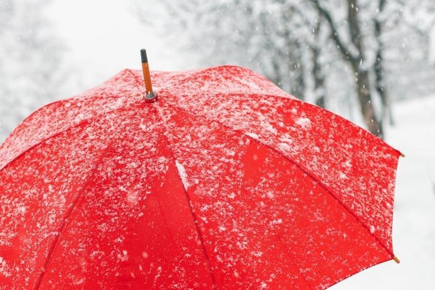 Kar yağışı ve kuvvetli sağanak yurdu etkisi altına aldı! Meteoroloji'den turuncu kodlu uyarı geldi: Kritik gün salı, tamamen değişecek...